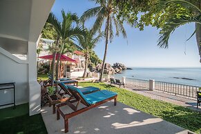 Crystal Bay Beach Resort