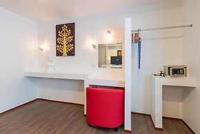 Crystal Bay Beach Resort