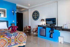 Crystal Bay Beach Resort