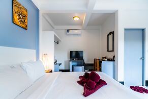 Crystal Bay Beach Resort