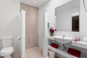 Crystal Bay Beach Resort