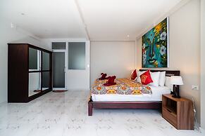 Crystal Bay Beach Resort