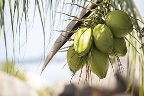 Crystal Bay Beach Resort