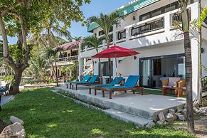 Crystal Bay Beach Resort