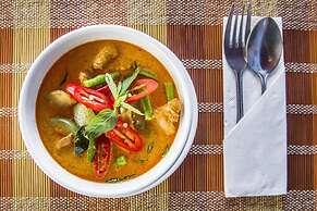 Crystal Bay Beach Resort