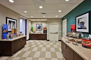 Hampton Inn & Suites- Denver/Airport-Gateway Park