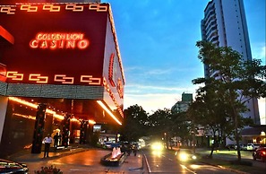 Hotel y Casino Central Park Panama