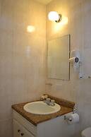 Paige Pond Country Inn