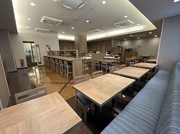 Hotel Route Inn Naha Tomariko