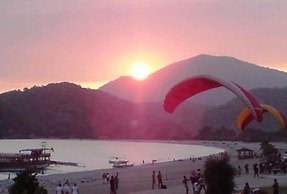 Magic Tulip Beach Hotel