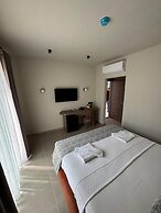 Magic Tulip Beach Hotel