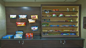 Holiday Inn Express & Suites Jackson / Pearl Intl Airport by IHG