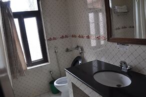 Tibet Guest House