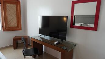 Zar Manzanillo