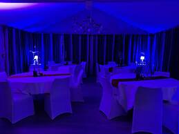 The Originals City, Hôtel Le Louisiane