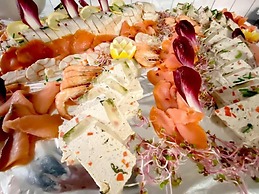 The Originals City, Hôtel Le Louisiane