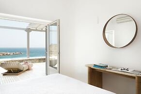 Casa Del Mar Mykonos Seaside Resort