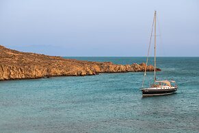 Casa Del Mar Mykonos Seaside Resort