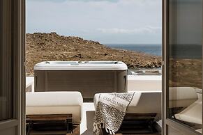 Casa Del Mar Mykonos Seaside Resort
