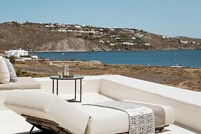 Casa Del Mar Mykonos Seaside Resort