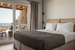 Casa Del Mar Mykonos Seaside Resort