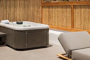 Casa Del Mar Mykonos Seaside Resort