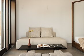 Casa Del Mar Mykonos Seaside Resort