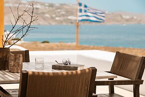 Casa Del Mar Mykonos Seaside Resort