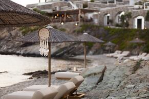 Casa Del Mar Mykonos Seaside Resort