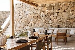 Casa Del Mar Mykonos Seaside Resort