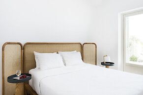 Casa Del Mar Mykonos Seaside Resort