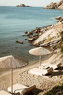 Casa Del Mar Mykonos Seaside Resort