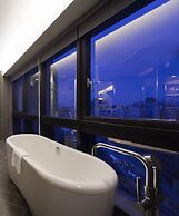 FX Hotel Taipei Nanjing East Road Branch