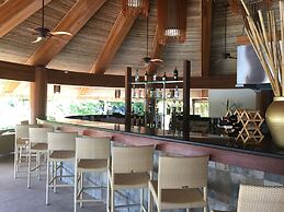 Bluewater Panglao Beach Resort