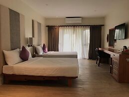 Bluewater Panglao Beach Resort