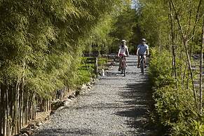 Bluewater Panglao Beach Resort