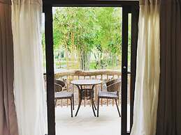 Bluewater Panglao Beach Resort