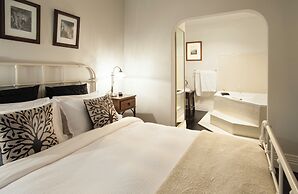 Moulton Park Cottages