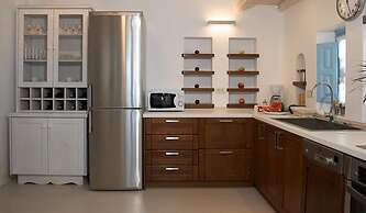 Anema Boutique Hotel & Villas Santorini