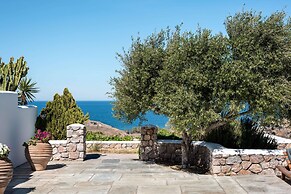 Anema Boutique Hotel & Villas Santorini