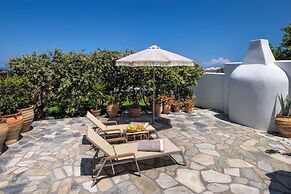 Anema Boutique Hotel & Villas Santorini