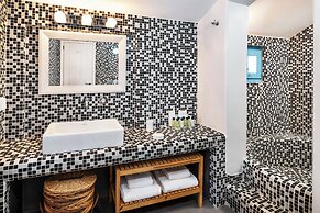 Anema Boutique Hotel & Villas Santorini