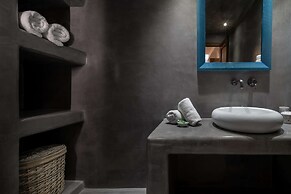 Anema Boutique Hotel & Villas Santorini