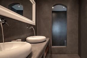 Anema Boutique Hotel & Villas Santorini