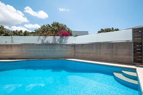 Anna Plakias Apartments