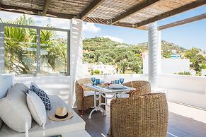 Anna Plakias Apartments