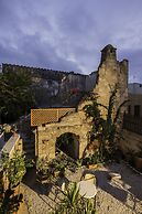 Camelot Traditional & Classic Hotel