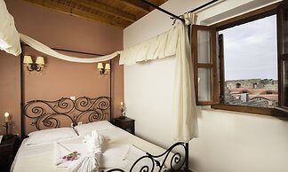 Camelot Traditional & Classic Hotel