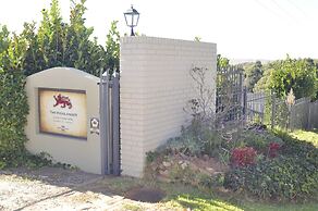 The Highlander Hotel