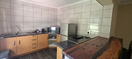 The Highlander Hotel